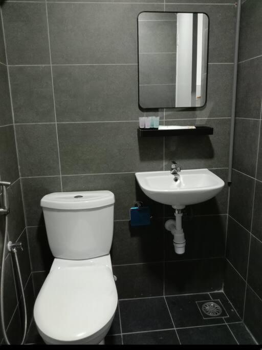 Amani Staycation Bandar Seri Alam#Studio Room มาไซ ภายนอก รูปภาพ